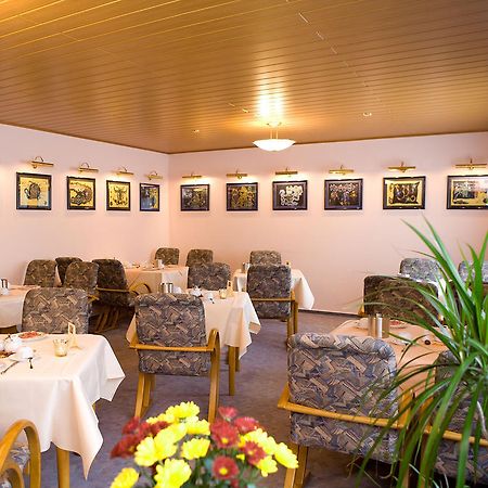 Central Inn Hotel Garni Eppelborn Dış mekan fotoğraf